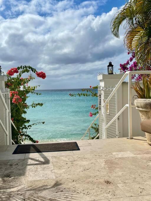 Bianca Bay 3 Bedroom West Coast Beach Front Villa Saint James Exterior foto